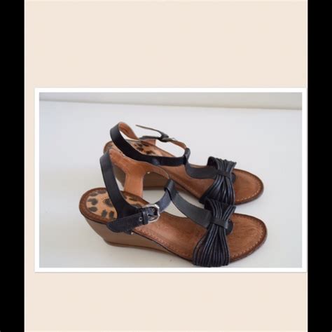 BareTraps | Shoes | Nwot Bare Traps Wedges | Poshmark