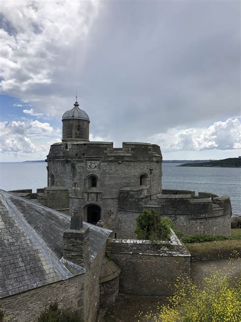 St Mawes Castle, Cornwall, England | Castle, England, Castle ruins