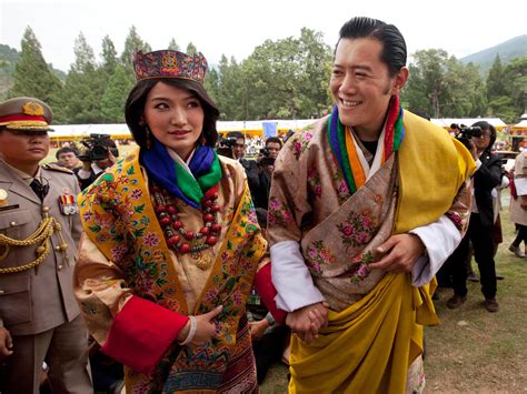 Royal wedding in Bhutan - CBS News