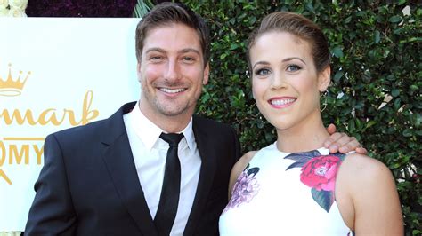 What Erin Krakow And Daniel Lissing's Relationship Is Like In Real Life