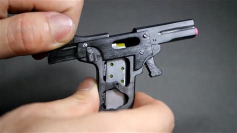 Kolibri pistol toy gun - YouTube