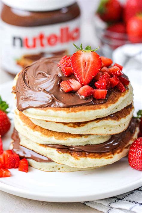 Fluffy Strawberry Nutella Pancakes Recipe