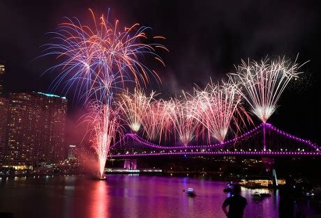 Fireworks Seen Over Story Bridge Brisbane Editorial Stock Photo - Stock ...