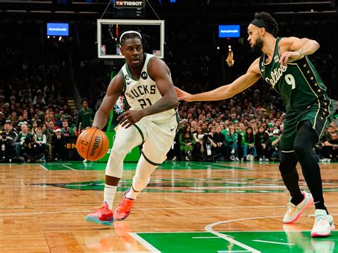 Boston Celtics Add PG Jrue Holiday in Trade, Title Odds Bump - Casino.org