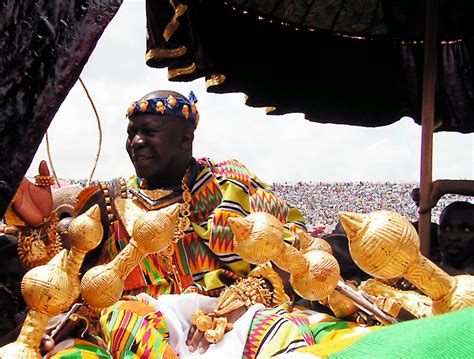 The Asantehene, Otumfuo Osei Tutu II of Kumasi- Ghana developing his ...