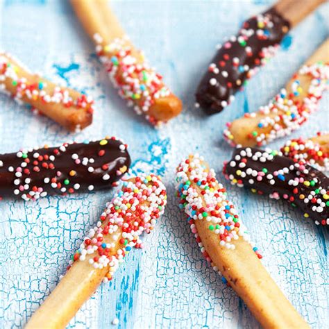 Chocolate Sticks Recipe: How to Make Chocolate Sticks