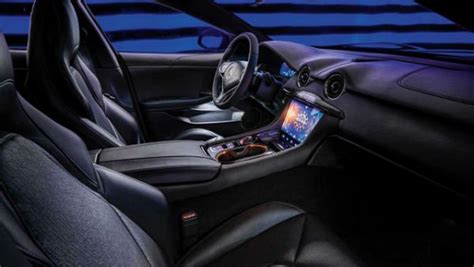 2020 Karma Revero Interior