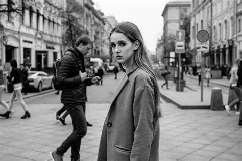 Wallpaper : Aleksey Trifonov, urban, monochrome, city, women outdoors, grey coat, looking over ...