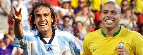 El día que Ronaldo y Batistuta destruyeron la defensa europea – CONMEBOL