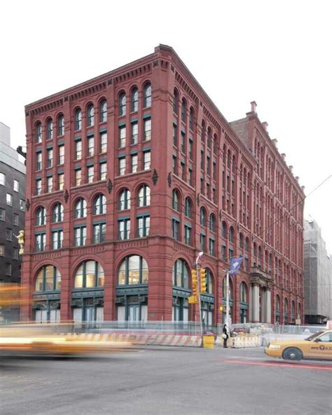 REI opens first New York store, in historic SoHo building - seattlepi.com