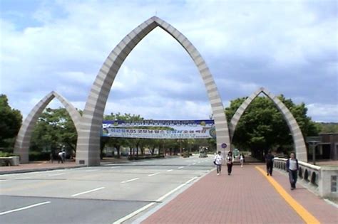 Gyeongsang National University Office Photos | Glassdoor