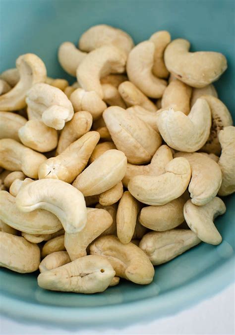 Homemade Cashew Cream Recipe - Made From Raw Cashews