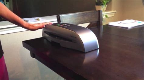 Fellowes Laminator - YouTube