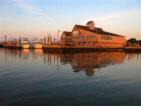 Here Are 6 Of The Best Seafood Restaurants In Virginia