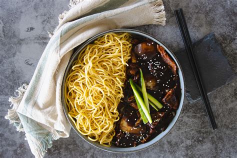 Jajangmyeon (Noodles in Black Bean Sauce) Recipe - Ruth Georgiev