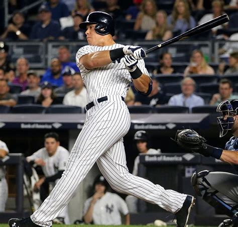 Aaron Judge's MLB debut jersey tops $160,000 at auction