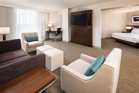 Win a Night Stay in Delta Hotel’s Executive King Suite – Twin Cities ...