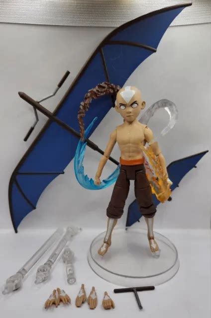 DIAMOND SELECT TOYS Avatar The Last Airbender AANG (Final Battle ...