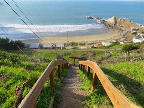 Shelter Cove Beach, Pacifica, CA - California Beaches