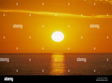 Sunrise over the Atlantic Ocean Stock Photo - Alamy