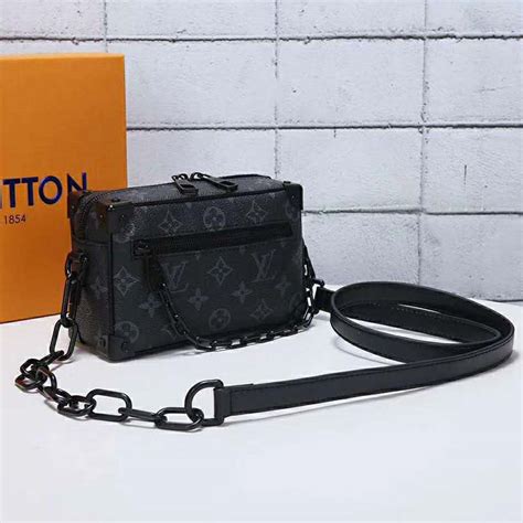 Louis Vuitton Mini Bag With Chainsaw Chain | semashow.com