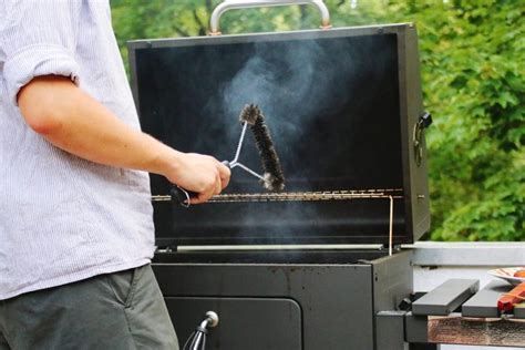 How to Clean Your Charcoal Grill | Family Handyman