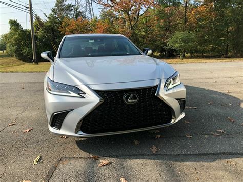 Car Review: The Lexus ES 350 F Sport is more luxurious with an upgraded driving experience ...