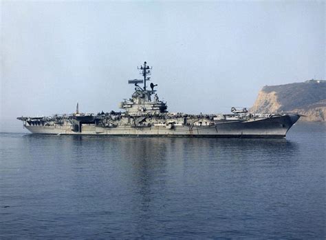 USS Bon Homme Richard (CVA-31) - Essex class Aircraft Carrier [SCB-27C/125] (USA) | Navy ...