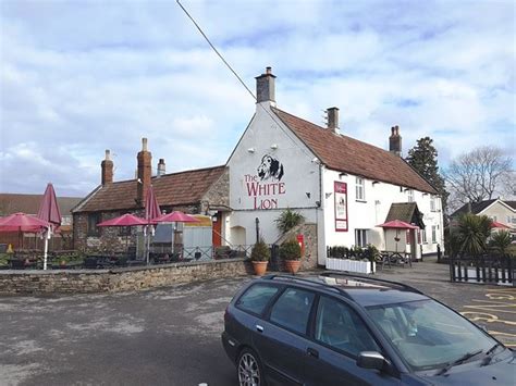 THE WHITE LION, Yate - 1321156 | Historic England