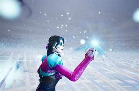 Fortnite Friday: Week 7 challenges, cube event, NFL skins drop today