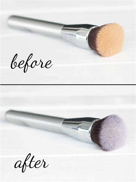 Makeup Brush Cleaner {DIY it on the cheap}