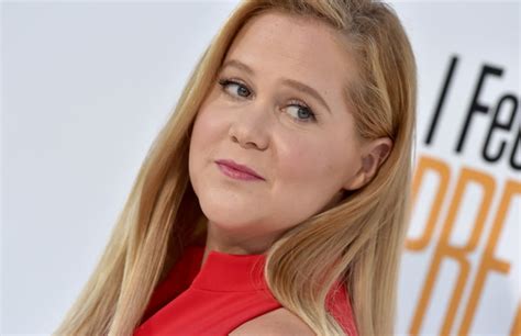 Amy Schumer Hospitalized All Week Due to 'Horrible' Kidney Infection | Complex
