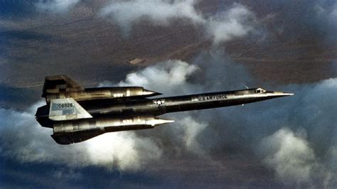 Fact: The CIA's A-12 Oxcart Spy Plane Burned Stealth Fuel - 19FortyFive