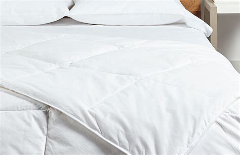 Buy Luxury Hotel Bedding from Marriott Hotels - Down Duvet Comforter