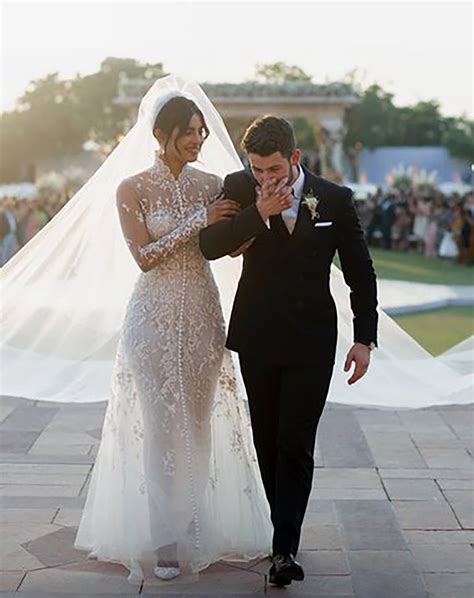 Priyanka Chopra-Nick Jonas First Wedding Anniversary: 8 Beautiful Pics ...