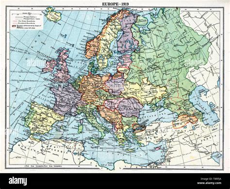 Vintage map of versailles hi-res stock photography and images - Alamy