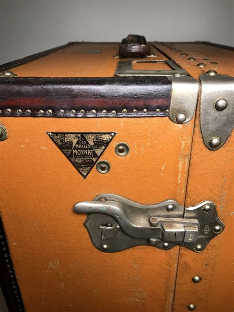 Antique Moynat wardrobe trunk orange - Pinth Vintage Luggage