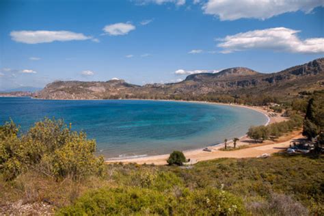 4 Stunning Nafplio Beaches Not To Miss!