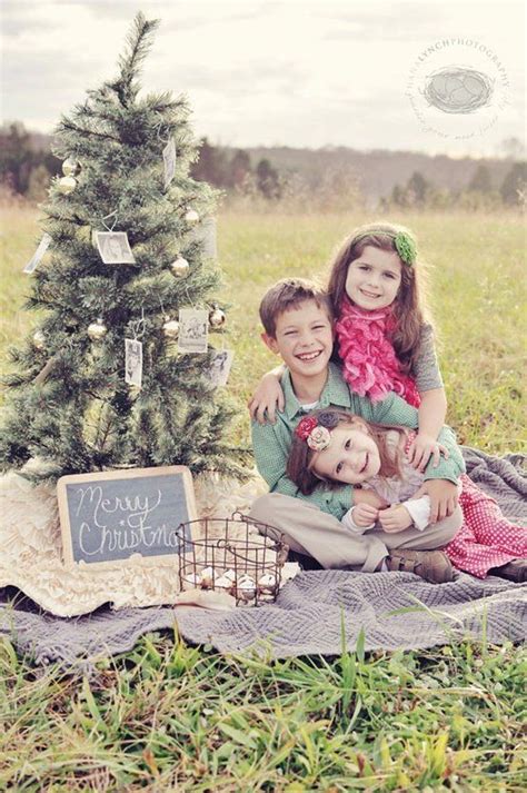 25 Fun Christmas Card Photo Ideas - My Life and Kids