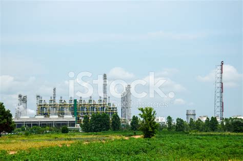 Oil Refinery Plant Stock Photo | Royalty-Free | FreeImages