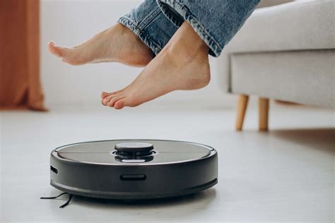 Benefits of Having a Robot Vacuum For Your Home | TP-Link Malaysia