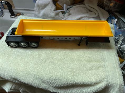 1/32 NEW RAY YELLOW SIDE DUMP TRAILER, NO PACKAGING # 892 | eBay