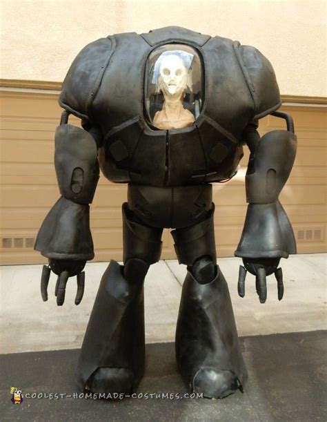 1000+ images about Homemade Robot Costume Ideas on Pinterest | A robot ...