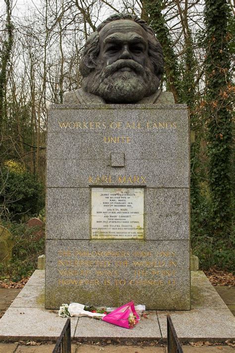 File:Karl Marx Grave.jpg - Wikimedia Commons