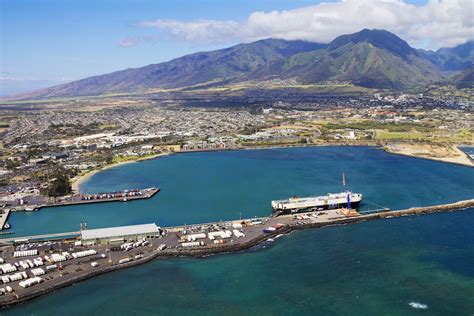 Kahului - What to See and Do and Where to Shop