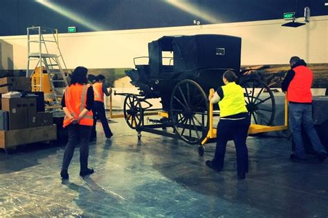 Aunty Flory's carriage: travelling in style in the 1890s in the Faithfull family's landau - ABC News