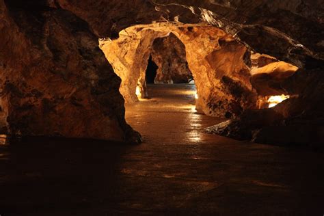 Kosovo Tourism Guide: Gadime Cave