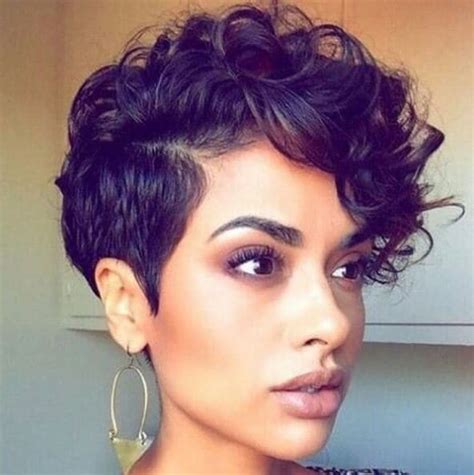 Pixie cut for curly hair: Instagram's most stylish looks