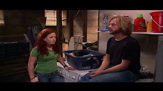 Watch 8 Simple Rules Season 3 Episode 1 - First Day of School Online Now