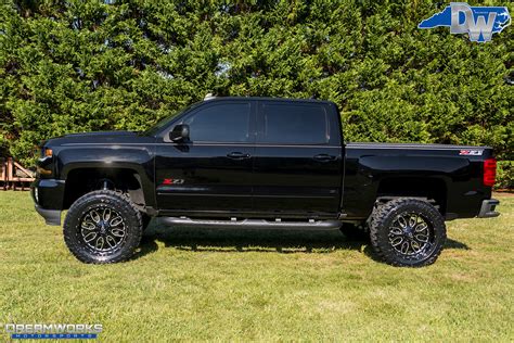 Black Chevy Silverado Z71 — Dreamworks Motorsports